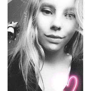 Meet your Posher, Jade